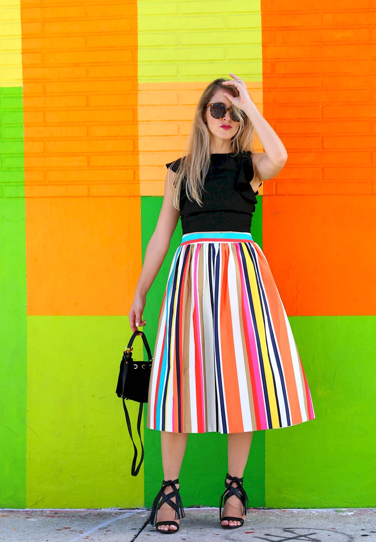 Яркая юбка
