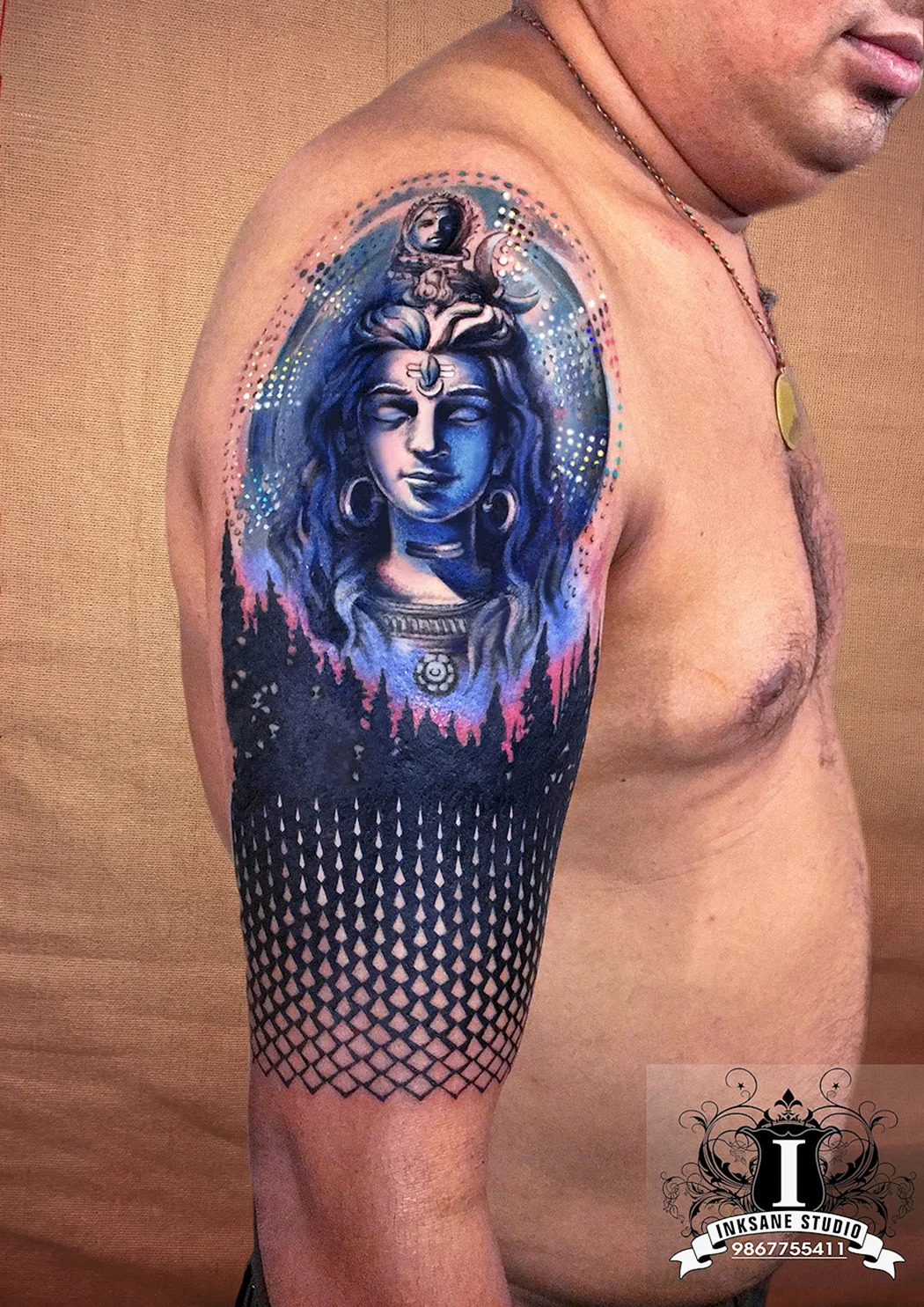Шива кольорове татуювання