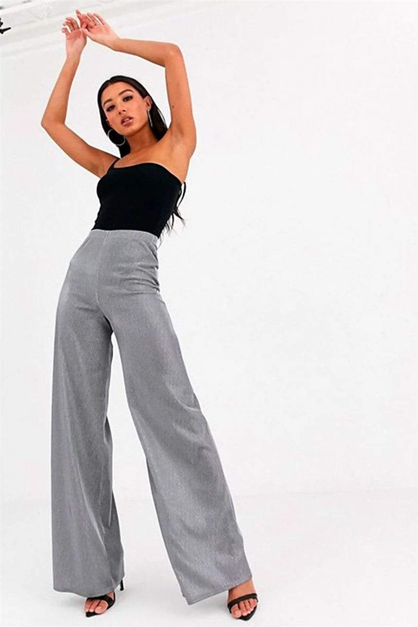 PRETTYLITTLETHING штаны клеш