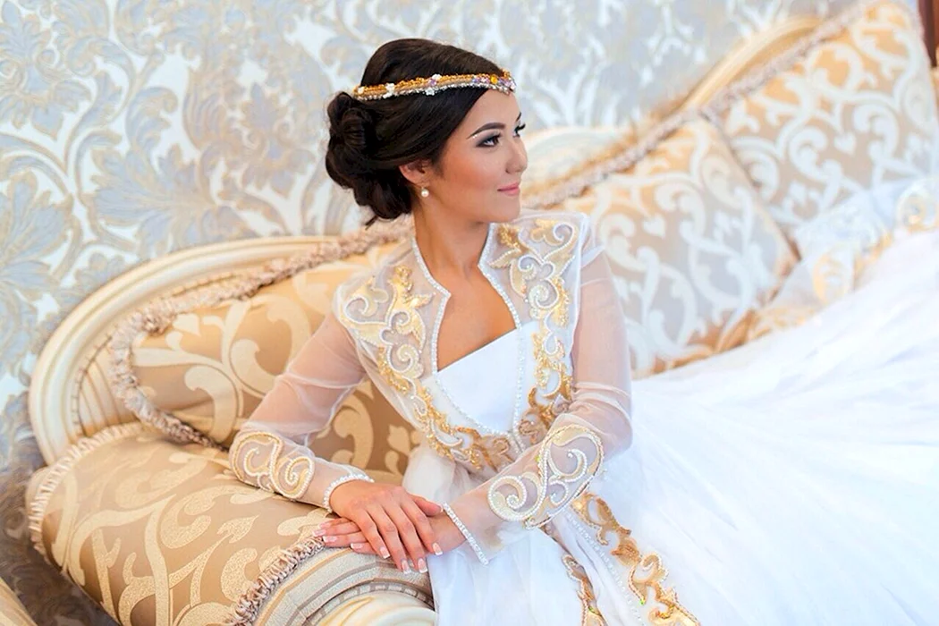 Казахські Весільні сукні 2021