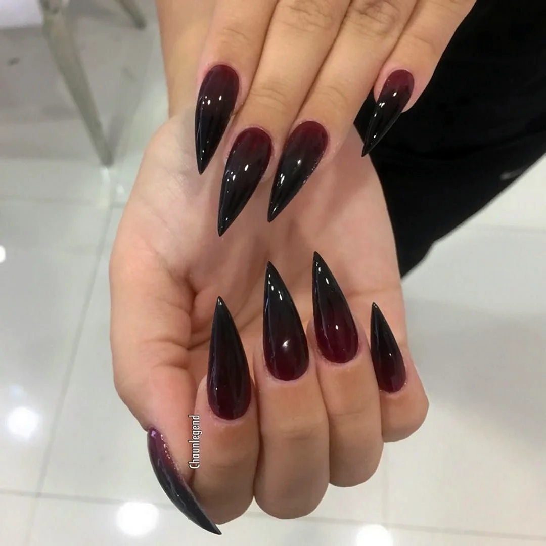 Стилет мигдаль градієнт чорний