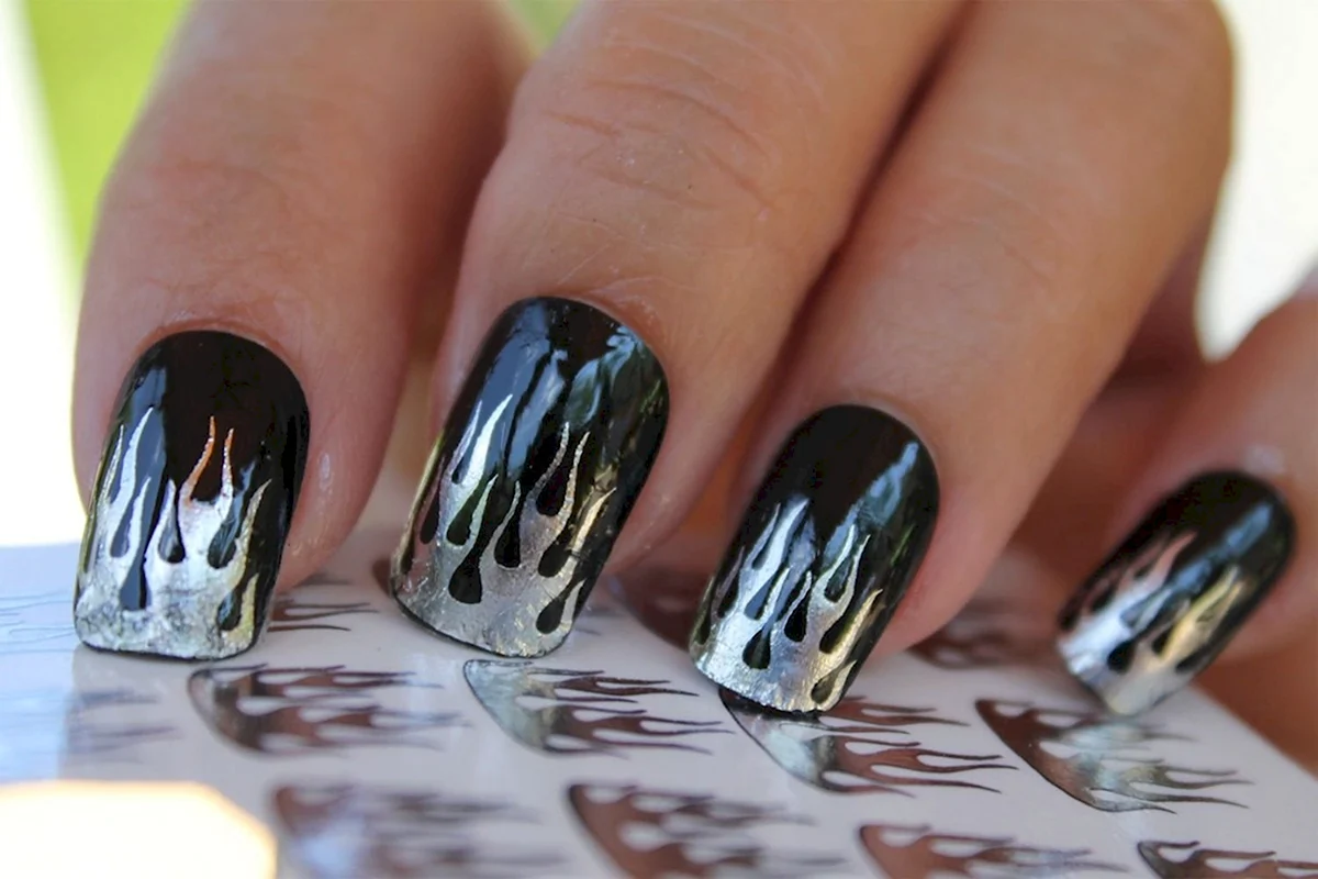 Манікюр Харлей Девідсон