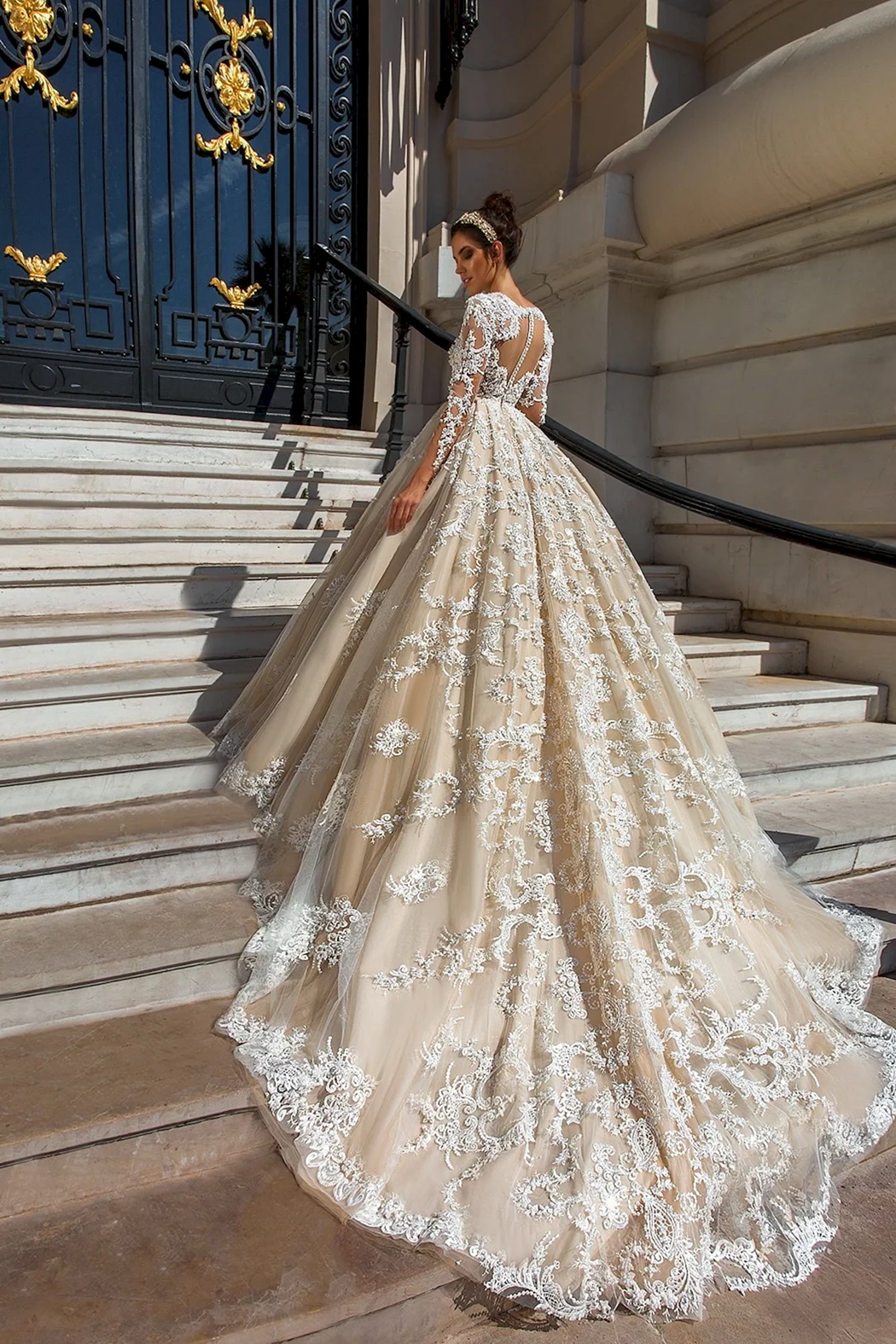 Crystal Design Haute Couture 2017