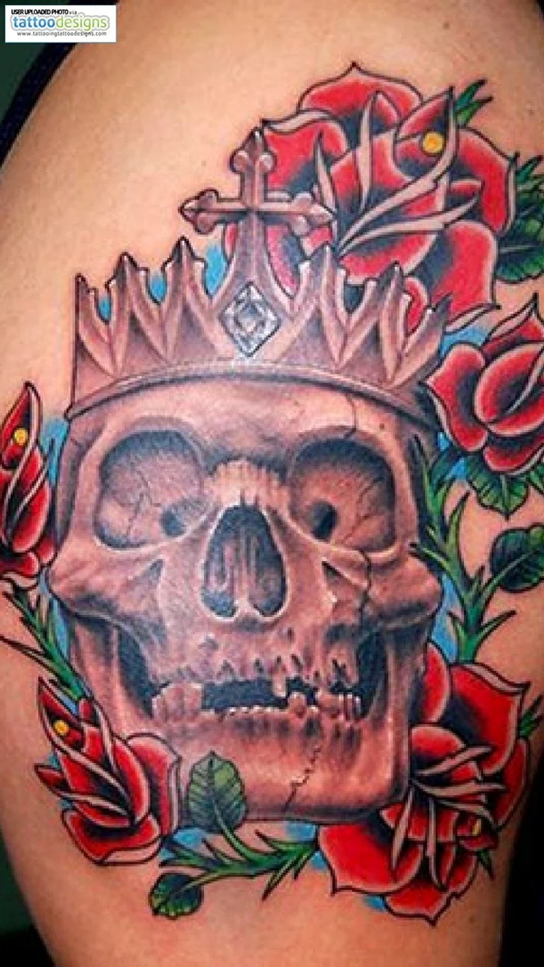 Череп з трояндою