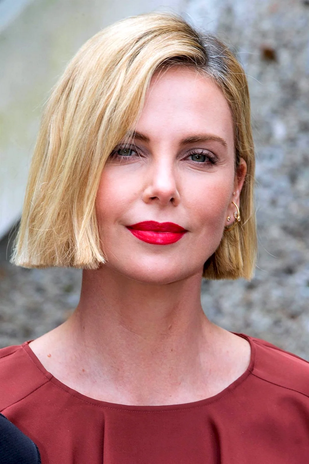 Шарліз Theron