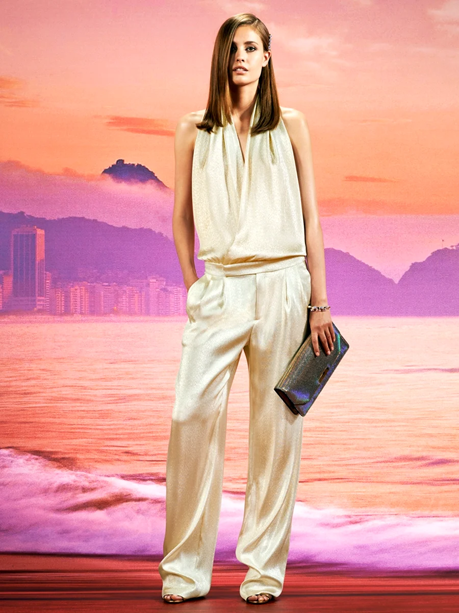 Літній брючний костюм із шовку