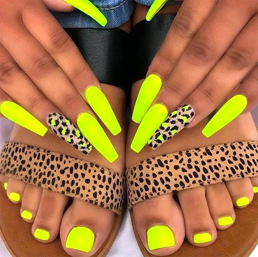 Яркие кислотные ногти
