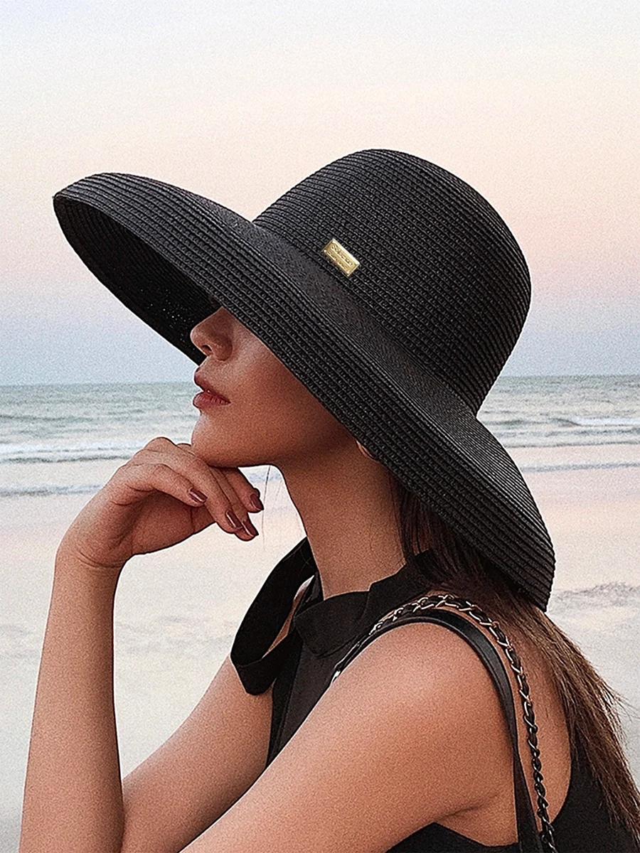 Пляжная шляпа