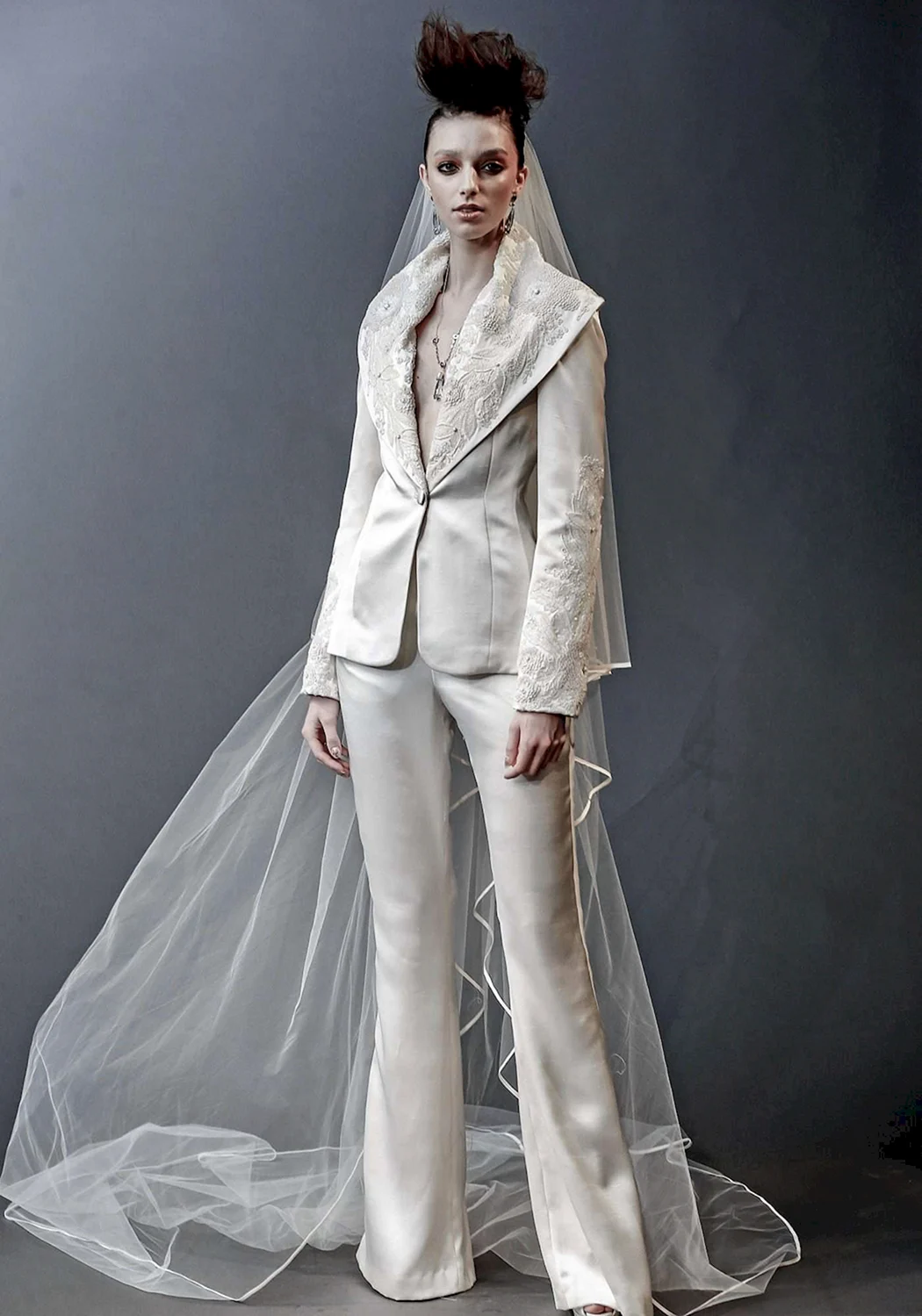 Naeem Khan 2019