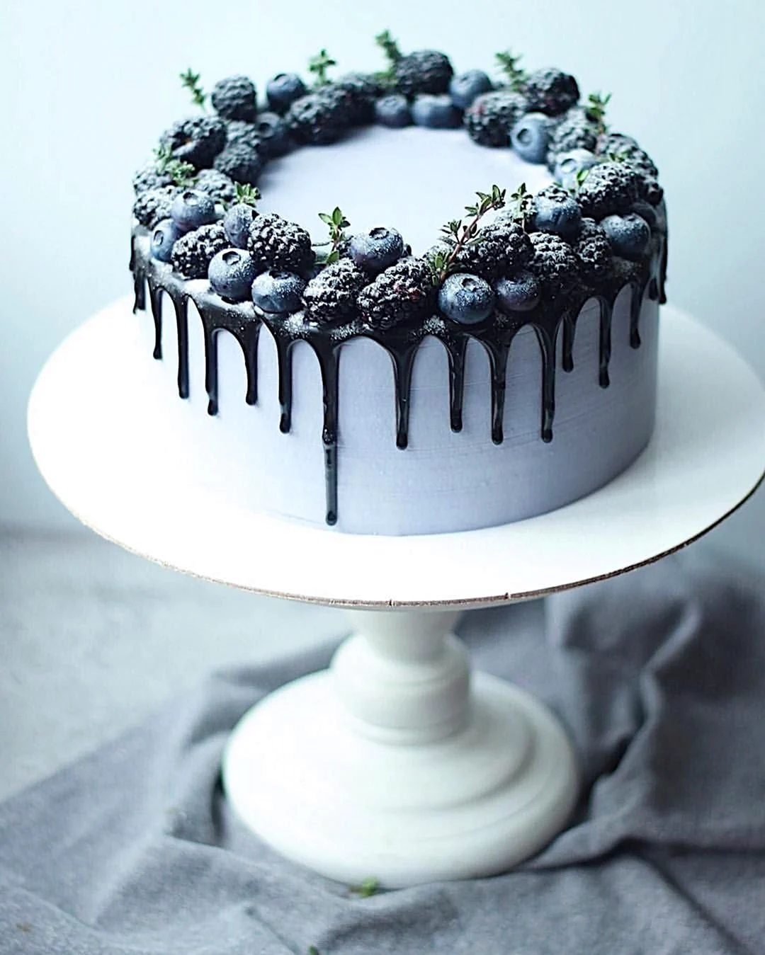 Декор торта