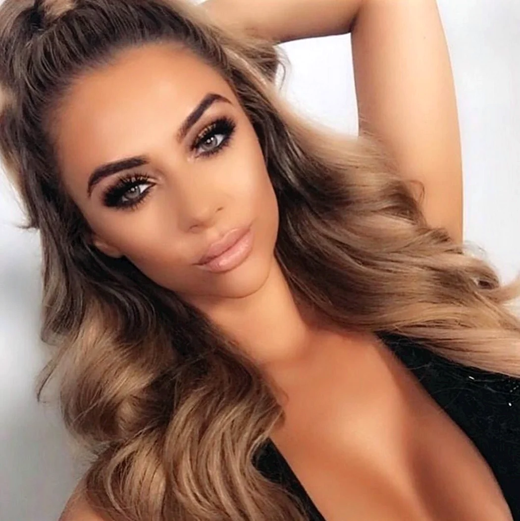 Лексі Тейлор