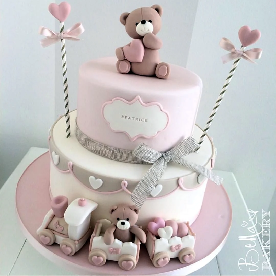 Торт з ведмедиком для дівчинки
