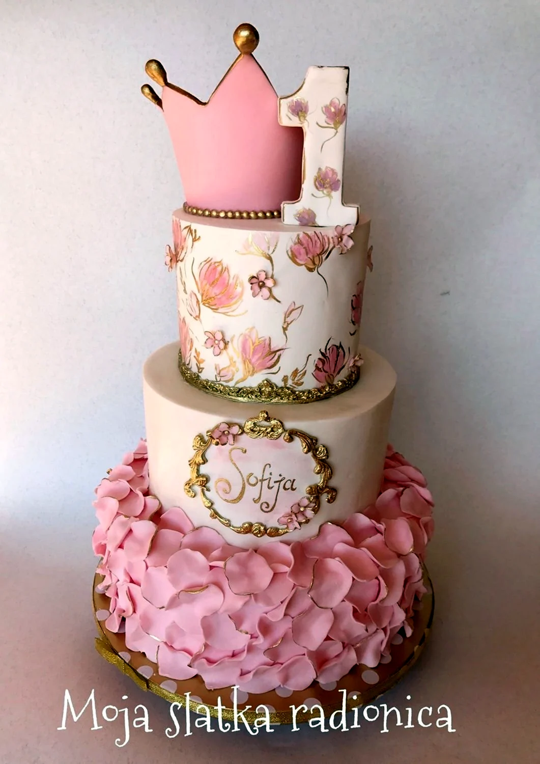 Тортик для принцеси на рік