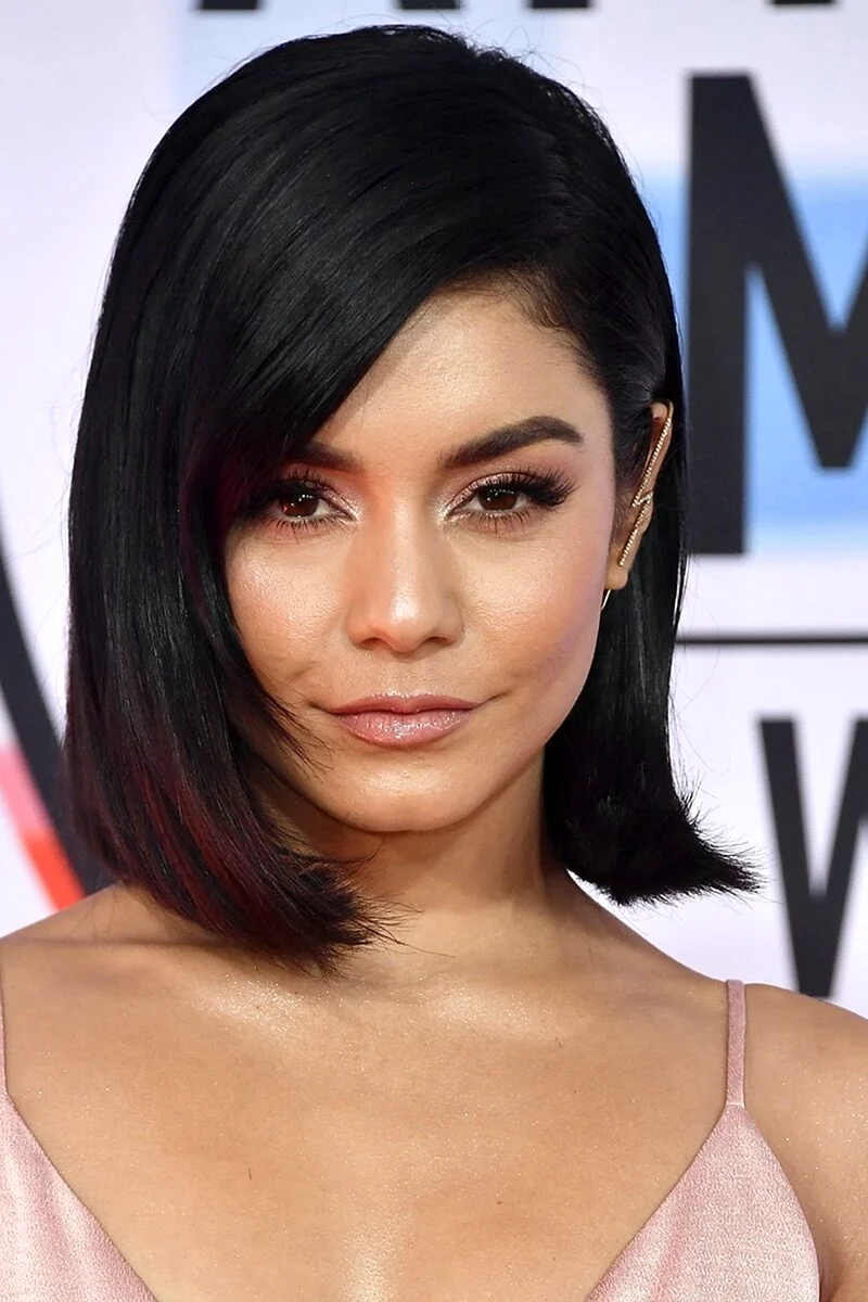 Ванесса Хадженс стрижка каре