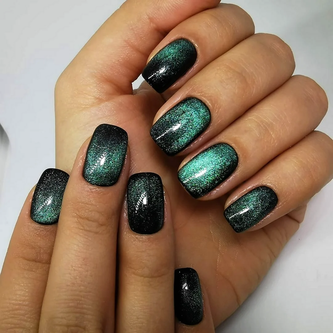 Манікюр котяче око Північне сяйво