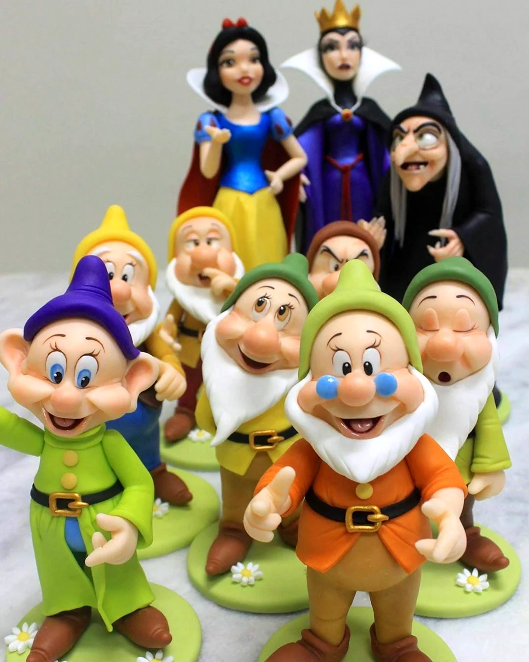 Торт Белоснежка и 7 гномов