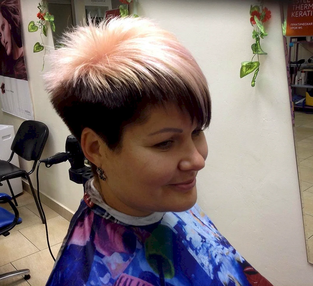 Перукарня короткі стрижки