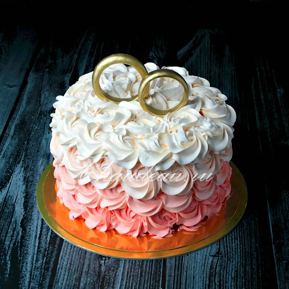 Свадебный торт одноярусный