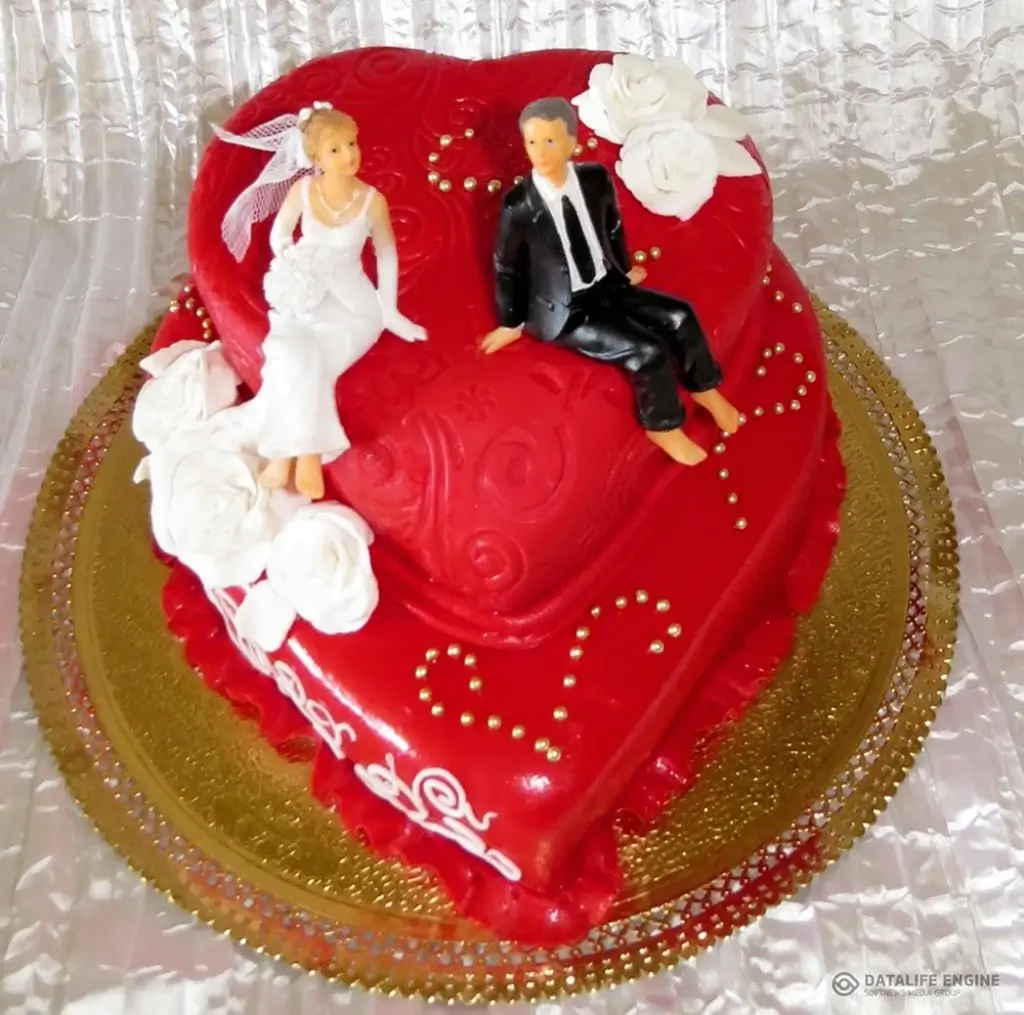 Свадебные торты прикольные необычные одноярусные