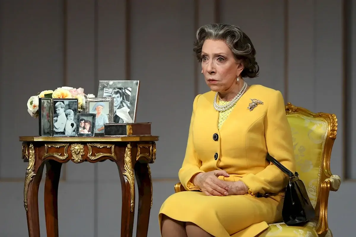 Инна Чурикова Аудиенция