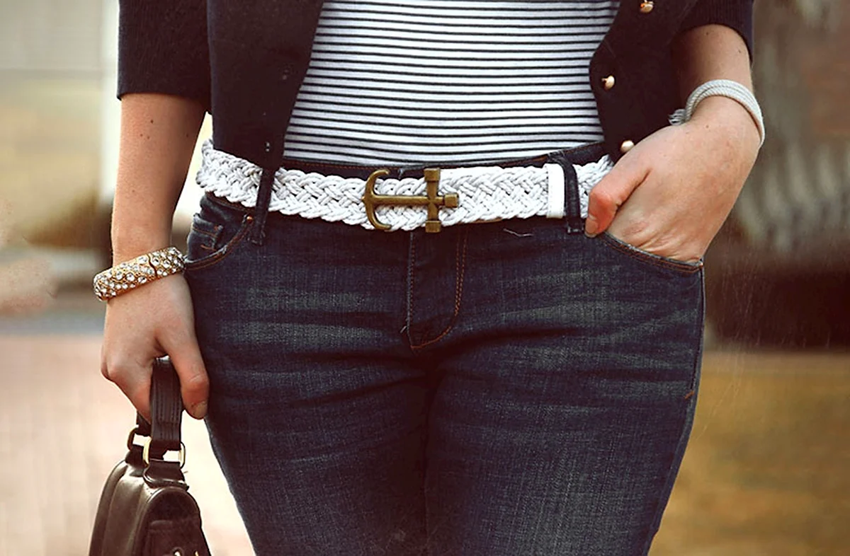 Красивый ремень для джинс