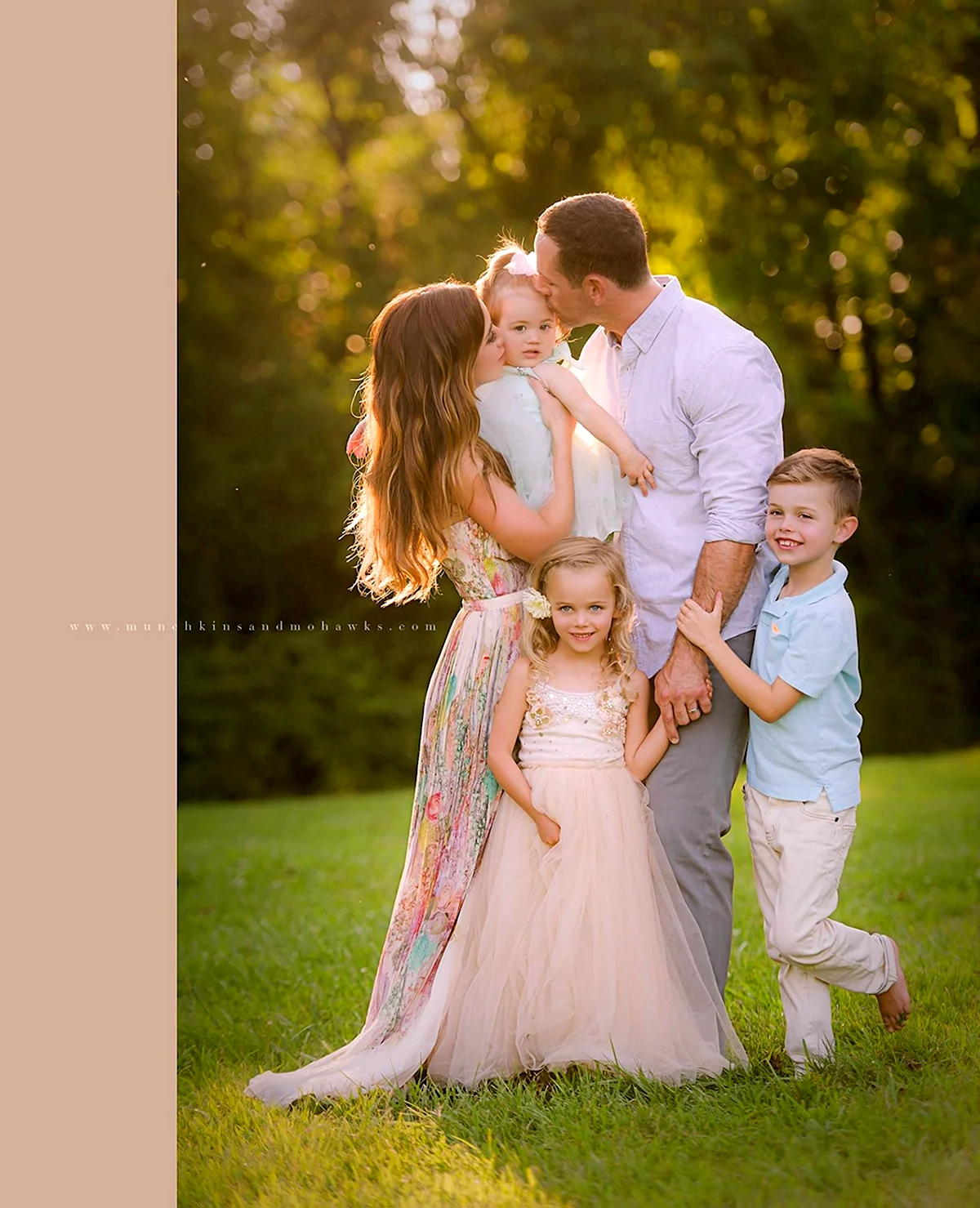 Семейная фотосессия цветовая гамма