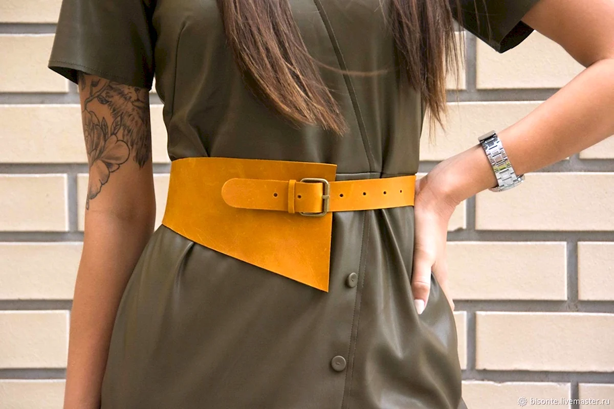 Модные ремни 2022 женские тренды