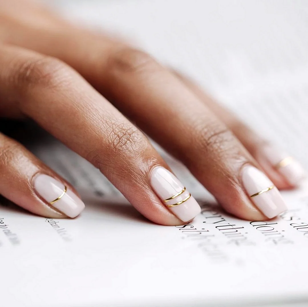 Свадебные ногти Минимализм