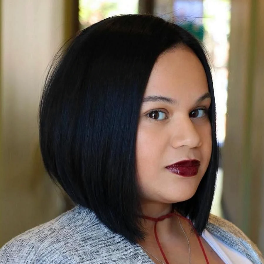 Каре на повних дівчатах