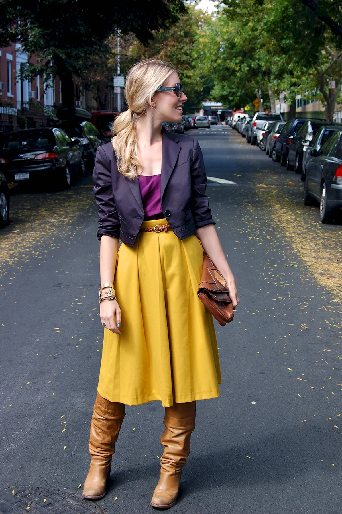 Юбка миди с сапогами