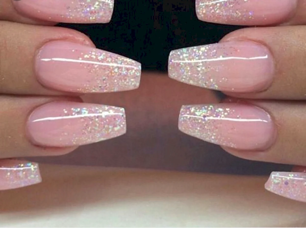Маникюр камуфляж с блестками
