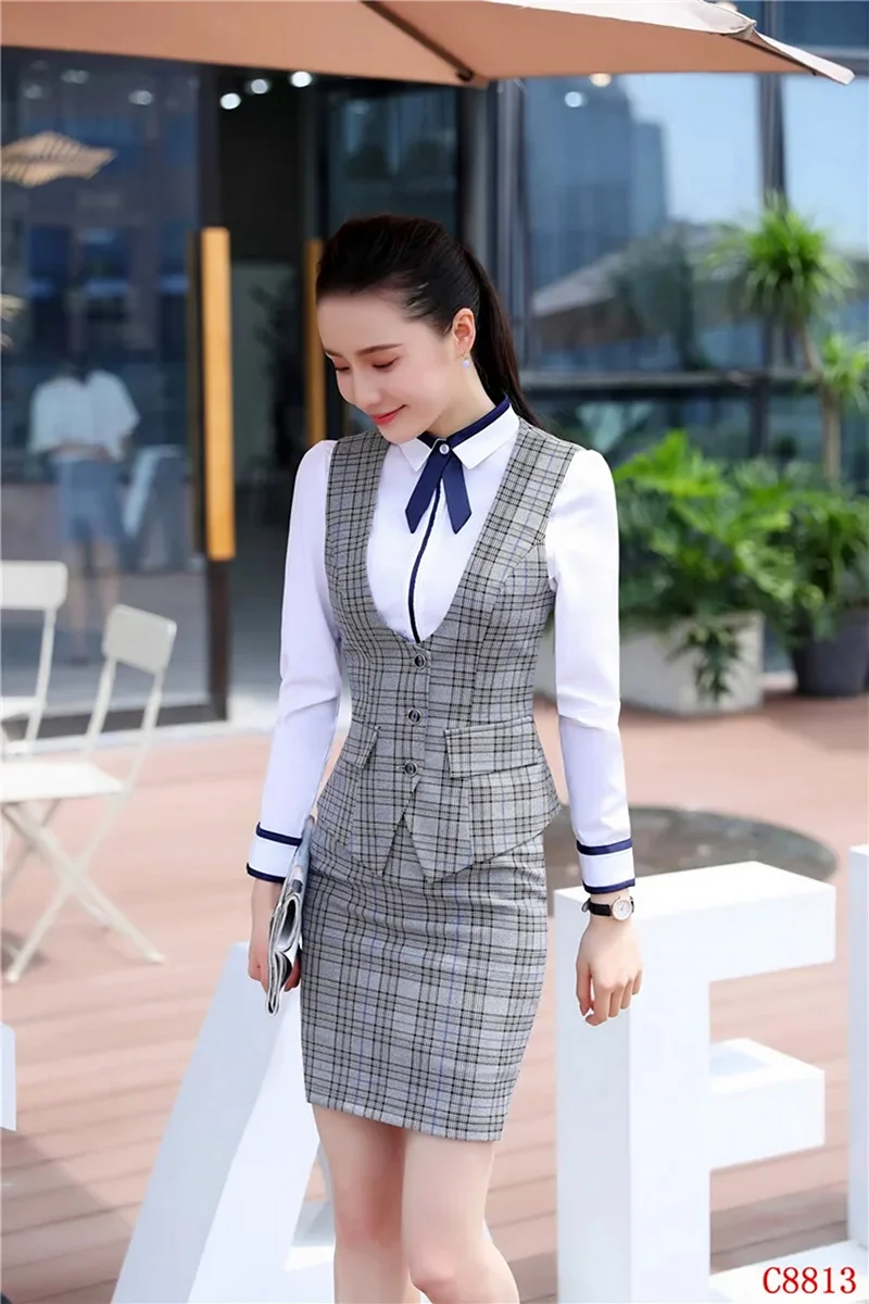 Жилет с юбкой