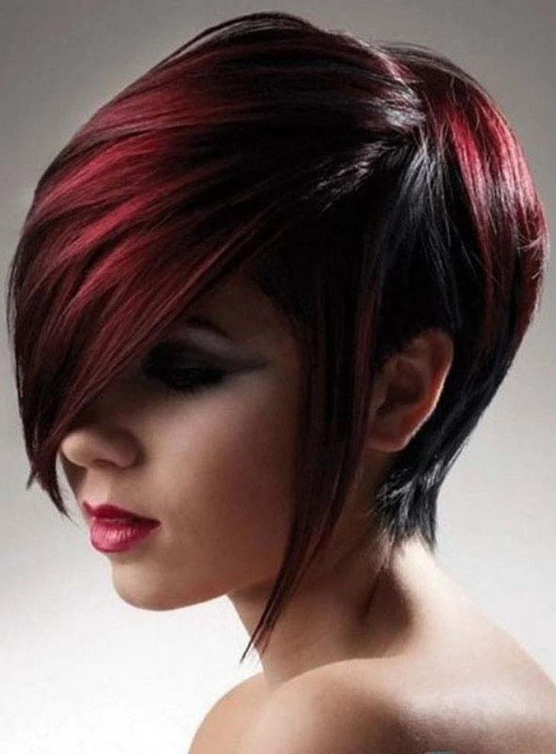 Стрижка Піксі червоне колорування