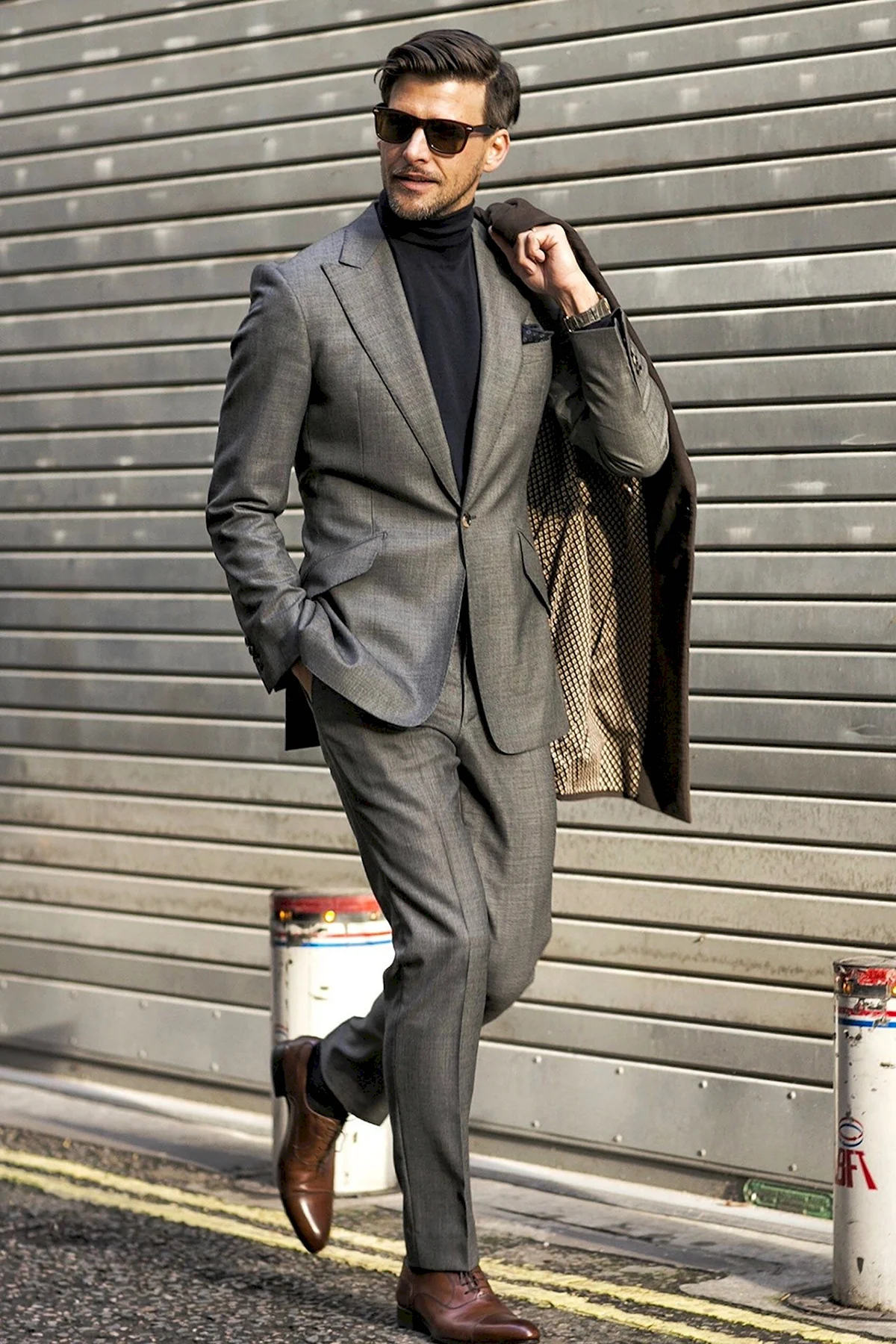 Johannes Huebl Style