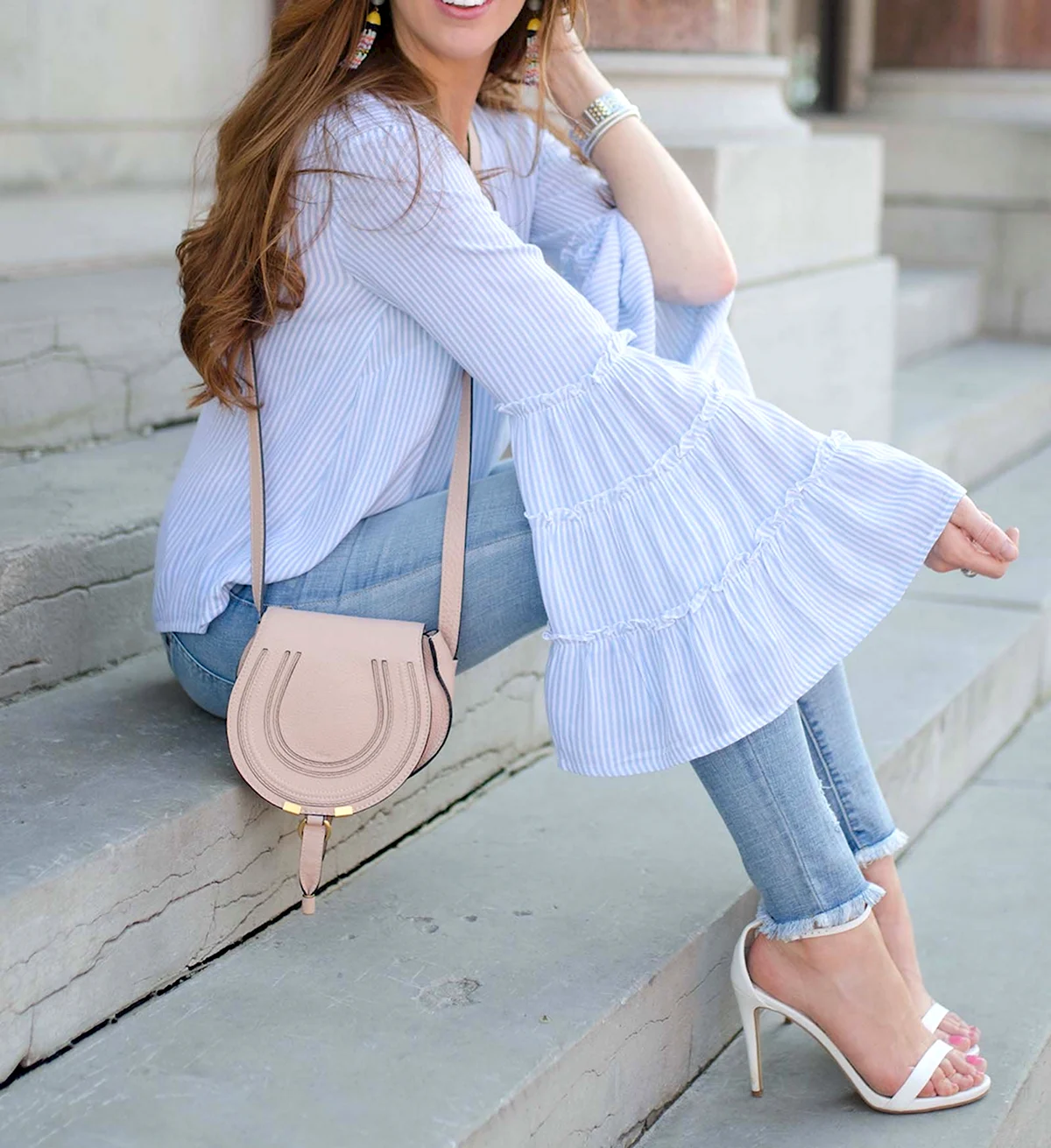 Блузка пастельных оттенков женщина 50 лет