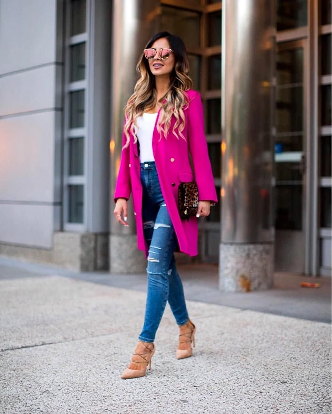 Образы с малиновым пиджаком