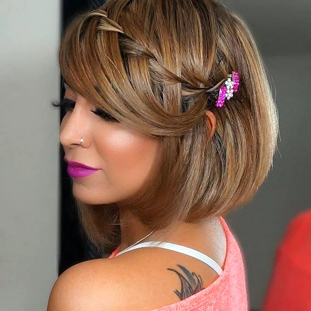 Зачіски на автомобілі