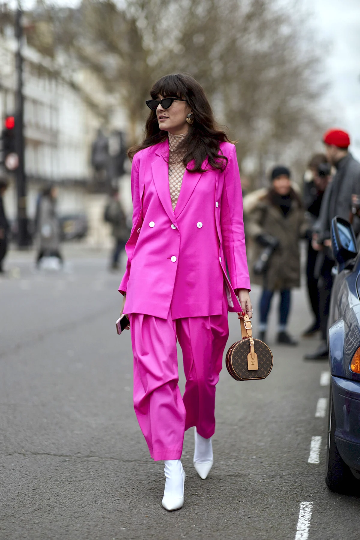 Фуксия стрит стайл