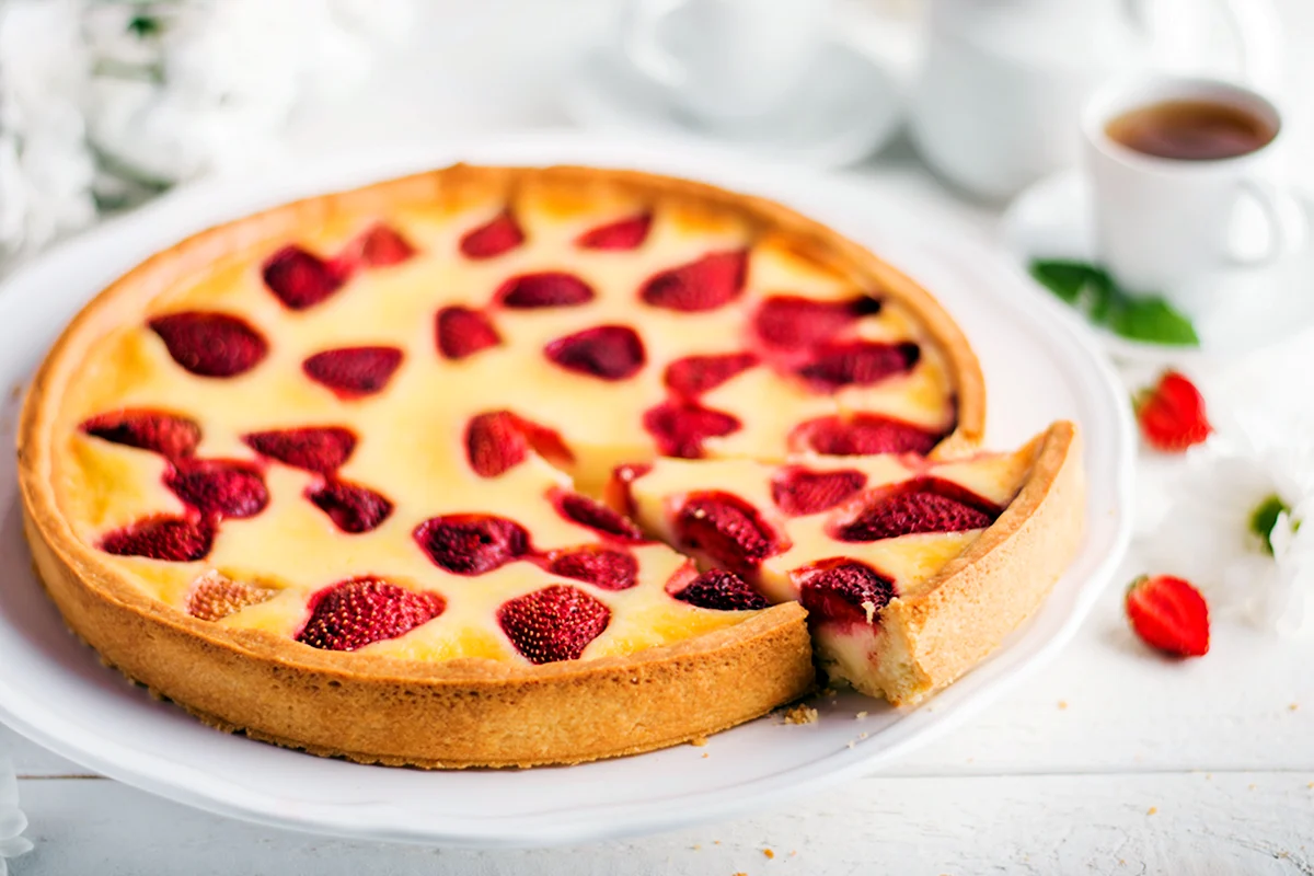 Пирог КИШ ягодный