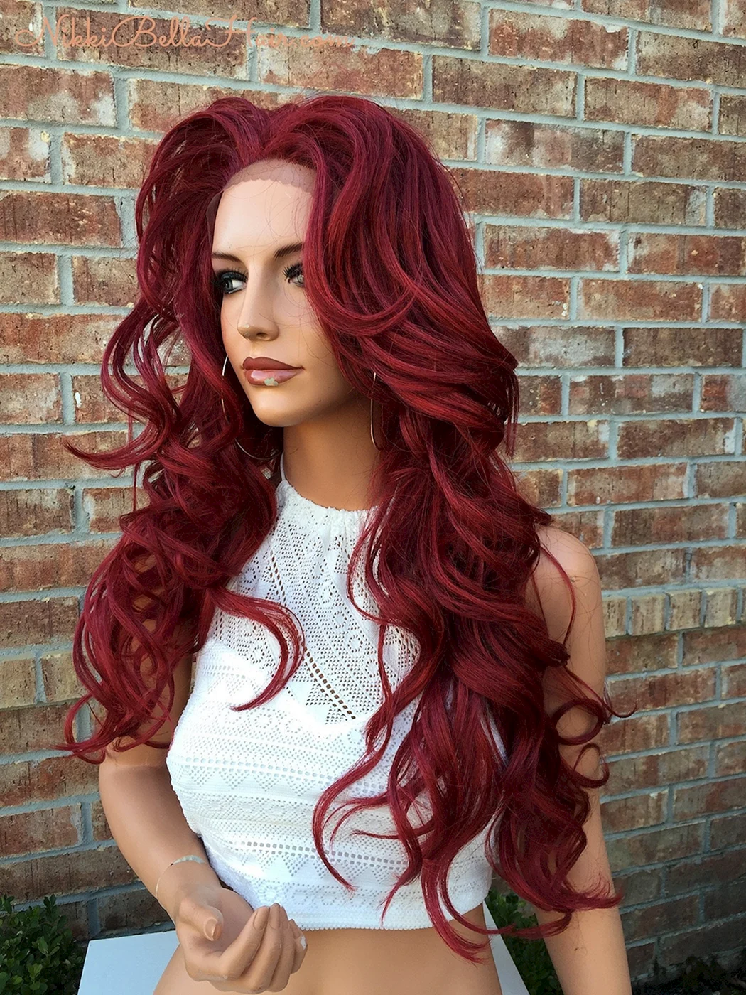 Бордове волосся