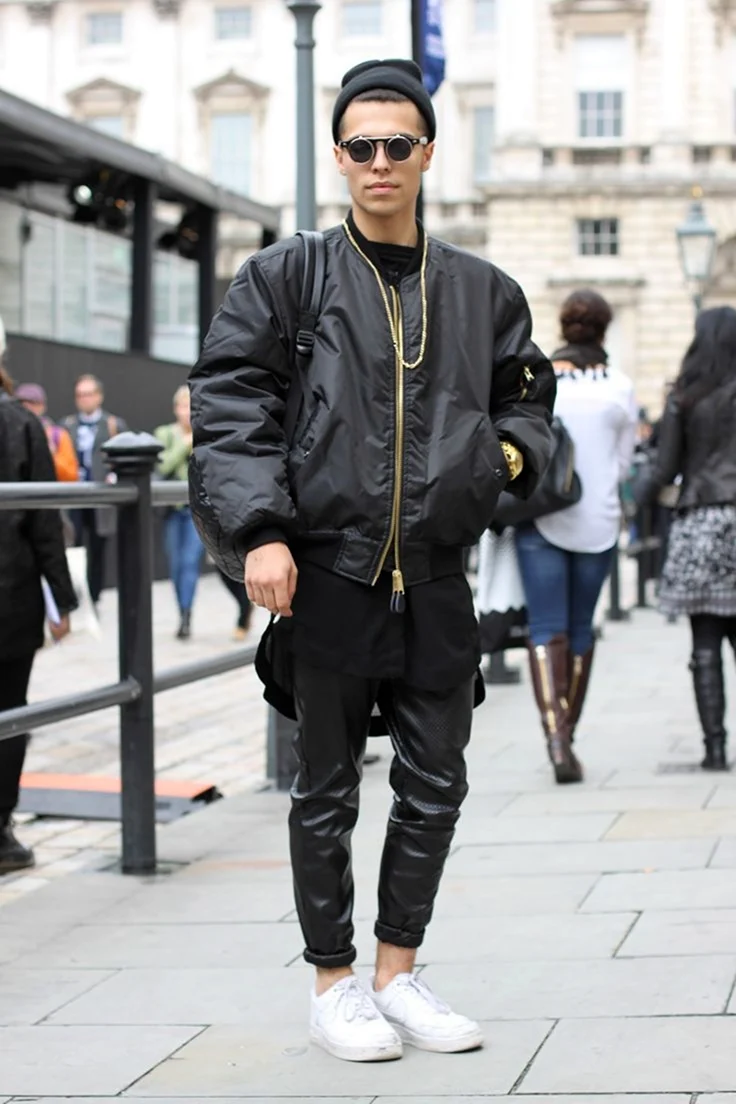 Тотал Блэк бойс