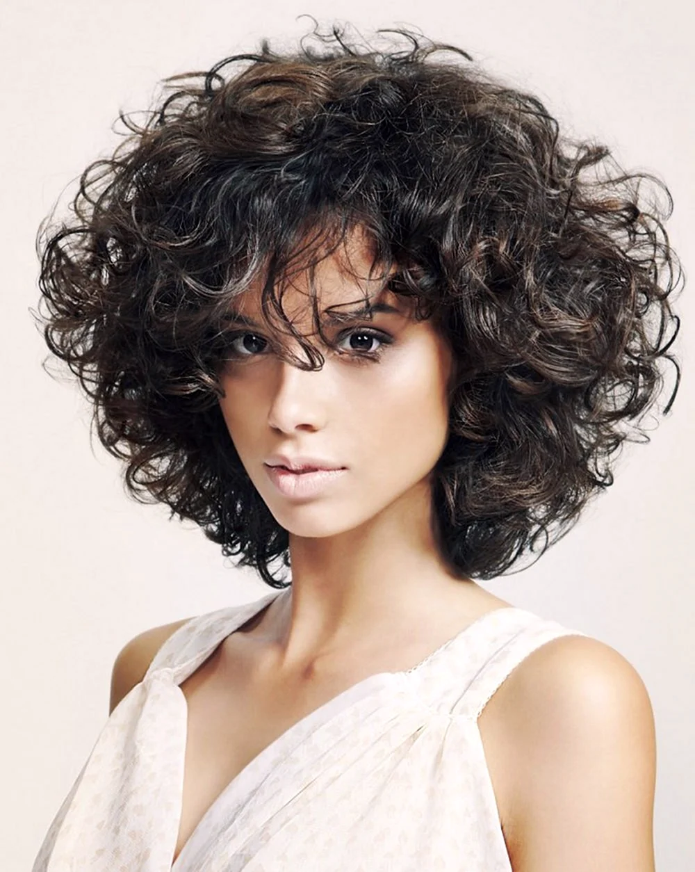 Каре кучері хімія