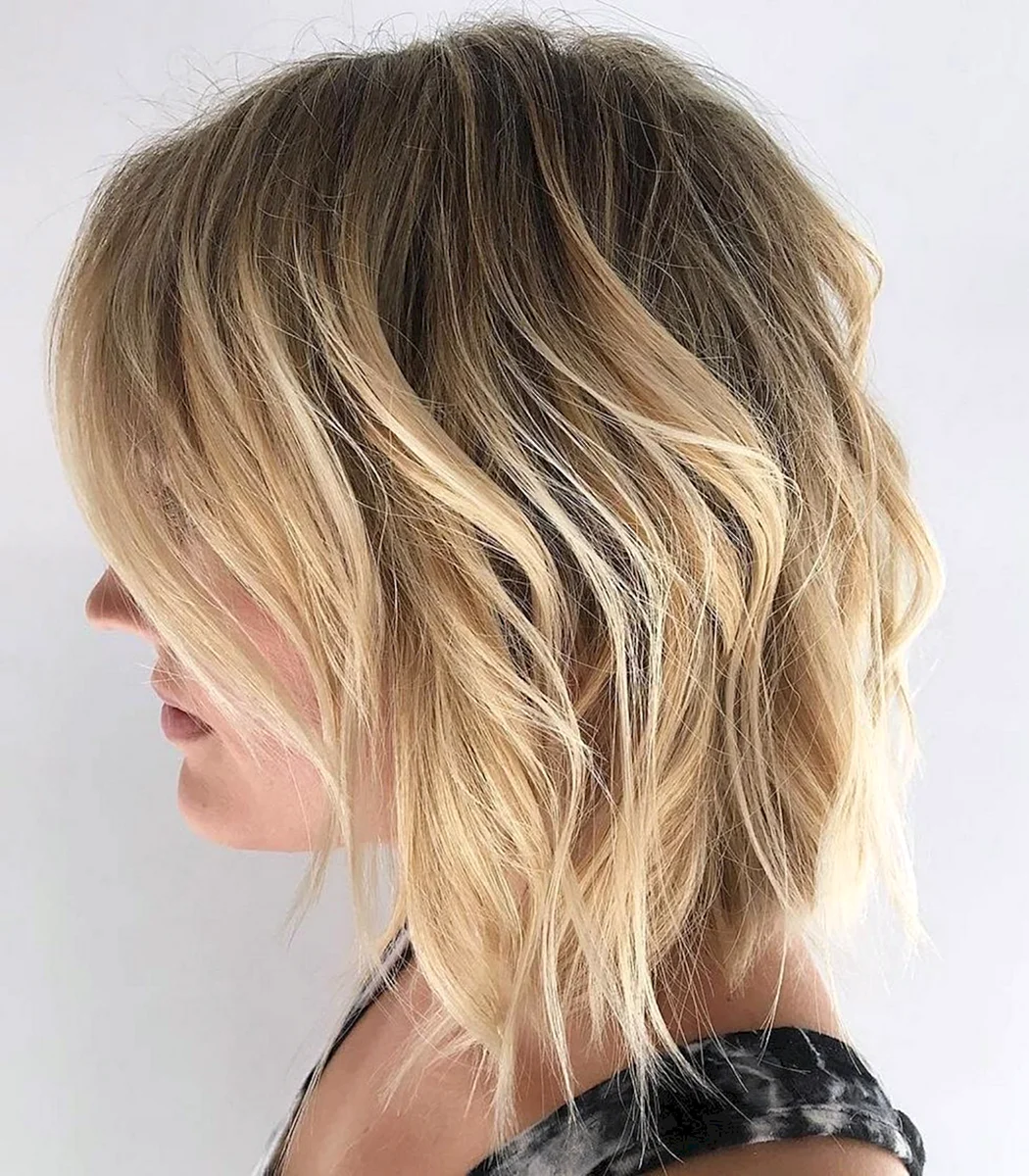 Стрижка Шеггі Валентини Міллер