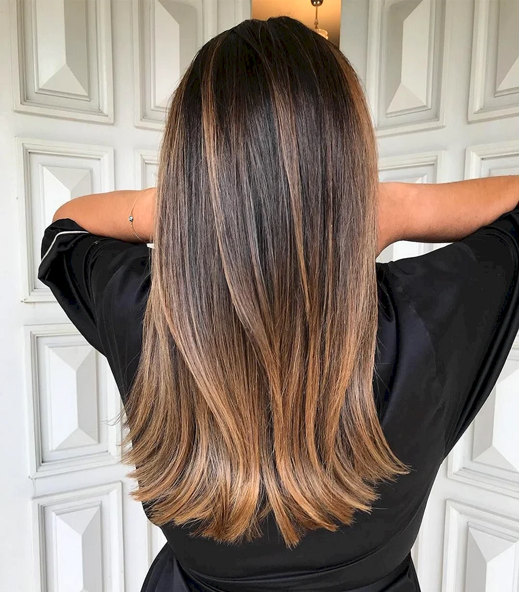 Мелірування балаяж на темні прямі