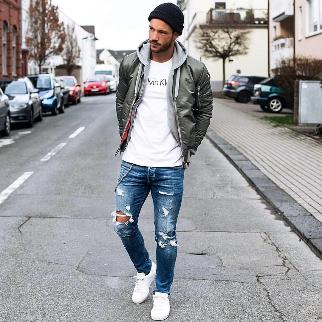 Джинсы с белыми кроссовками мужские