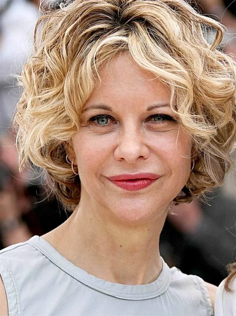 Мег Райан губи