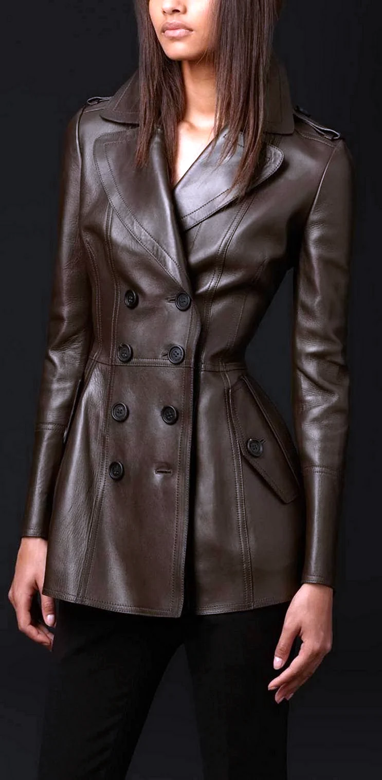 Кожаная куртка Burberry женская