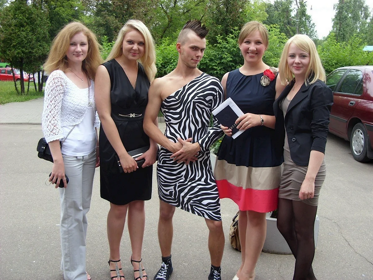 Наряд для встречи выпускников