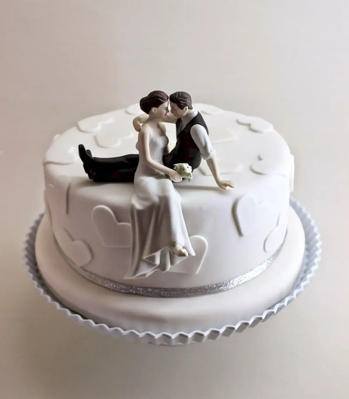 Свадебный торт одноярусный оригинальный