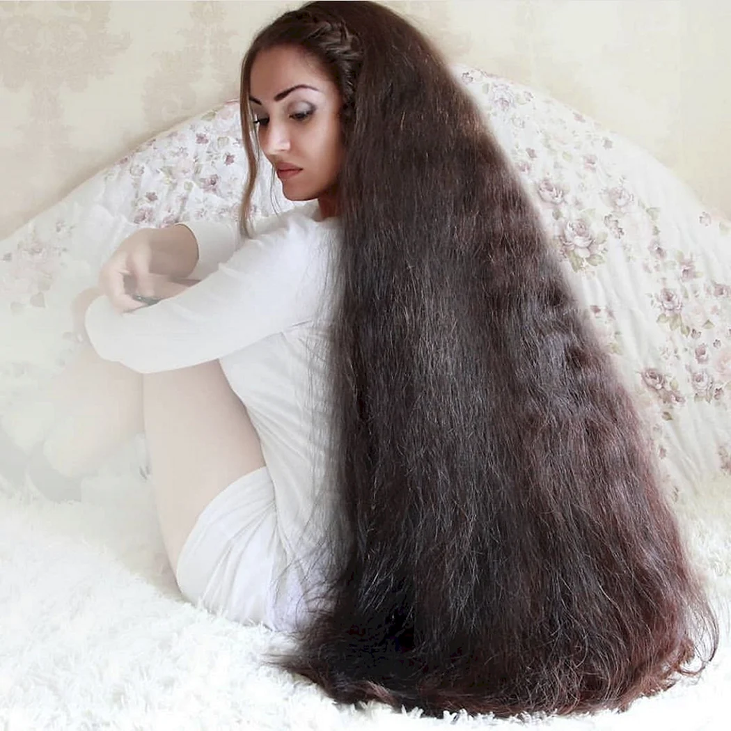 Довге густе волосся